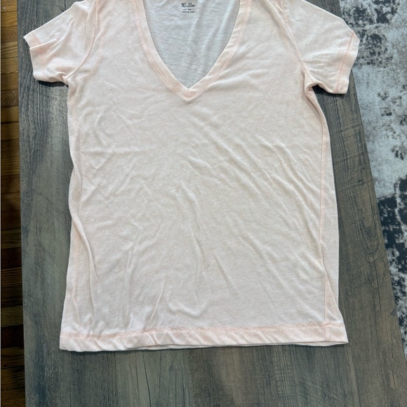 Madewell Tops - Madewell Hi-Line Women's Light Peach V-Neck Top Small